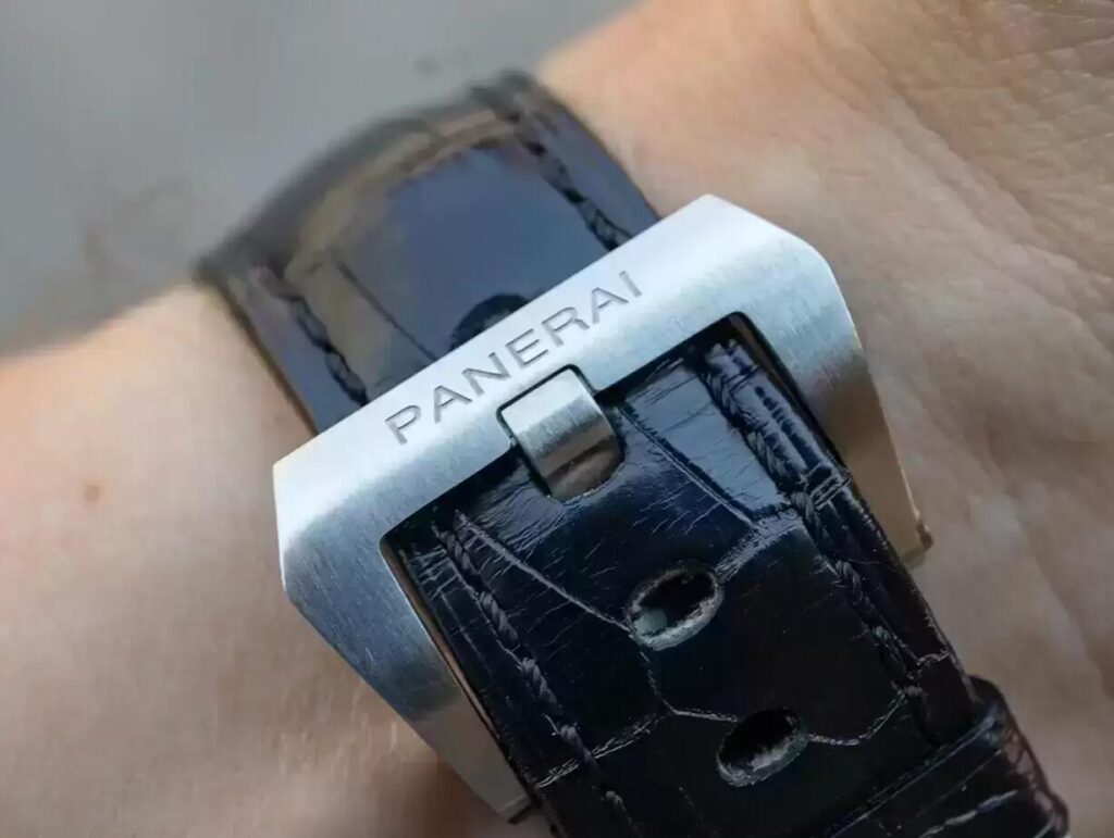 Fake Panerai